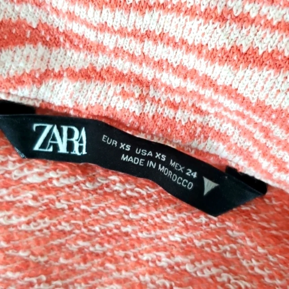 Zara Coral Zebra Print Crop Style Collared Blazer Abalone Buttons Size XS Y2K - Picture 12 of 13